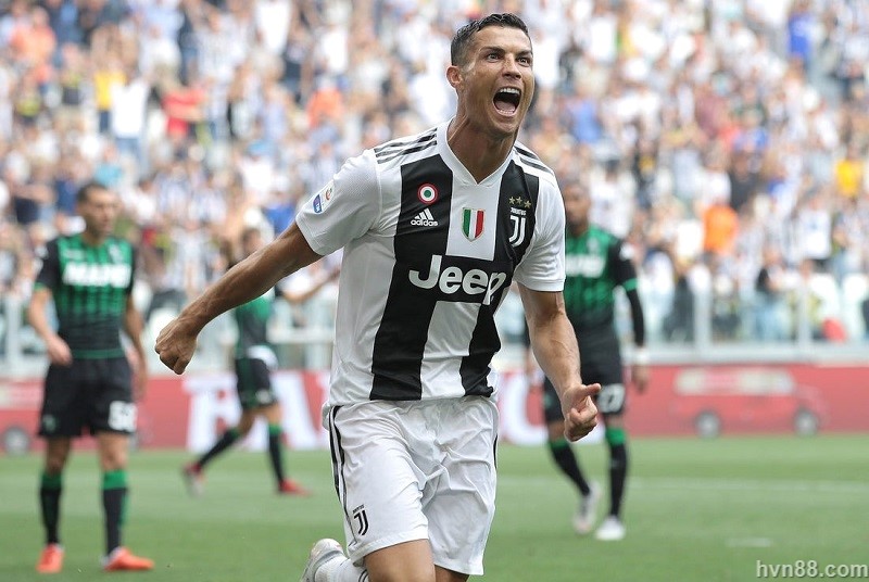 9 kỷ lục thú vị mà Cristiano Ronaldo lập được từ khi đến Juventus (5)