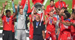Bayern Munich vô địch Champions League Tân vương bất bại (1)