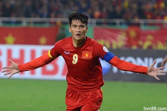 Danh sách top 4 cầu thủ giàu nhất Việt Nam hiện nay 2