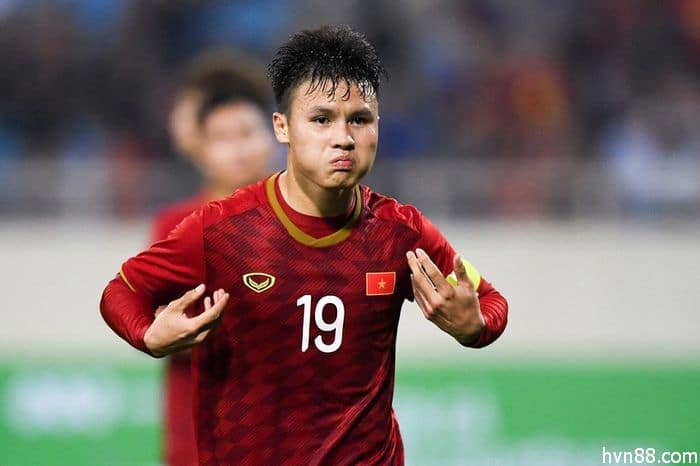 Danh sách top 4 cầu thủ giàu nhất Việt Nam hiện nay 3