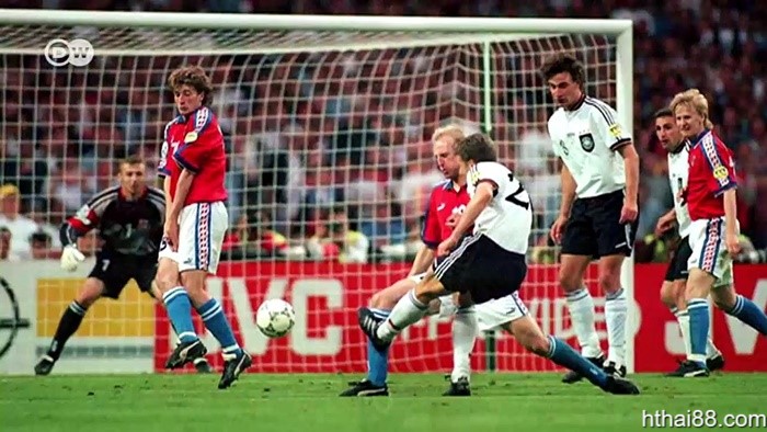 Chung kết Euro mùa giải 1996